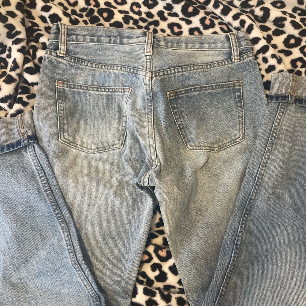 brandy melville low rise jeans - Picture 3 of 3